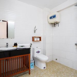 Zimmer mit zwei Einzelbetten